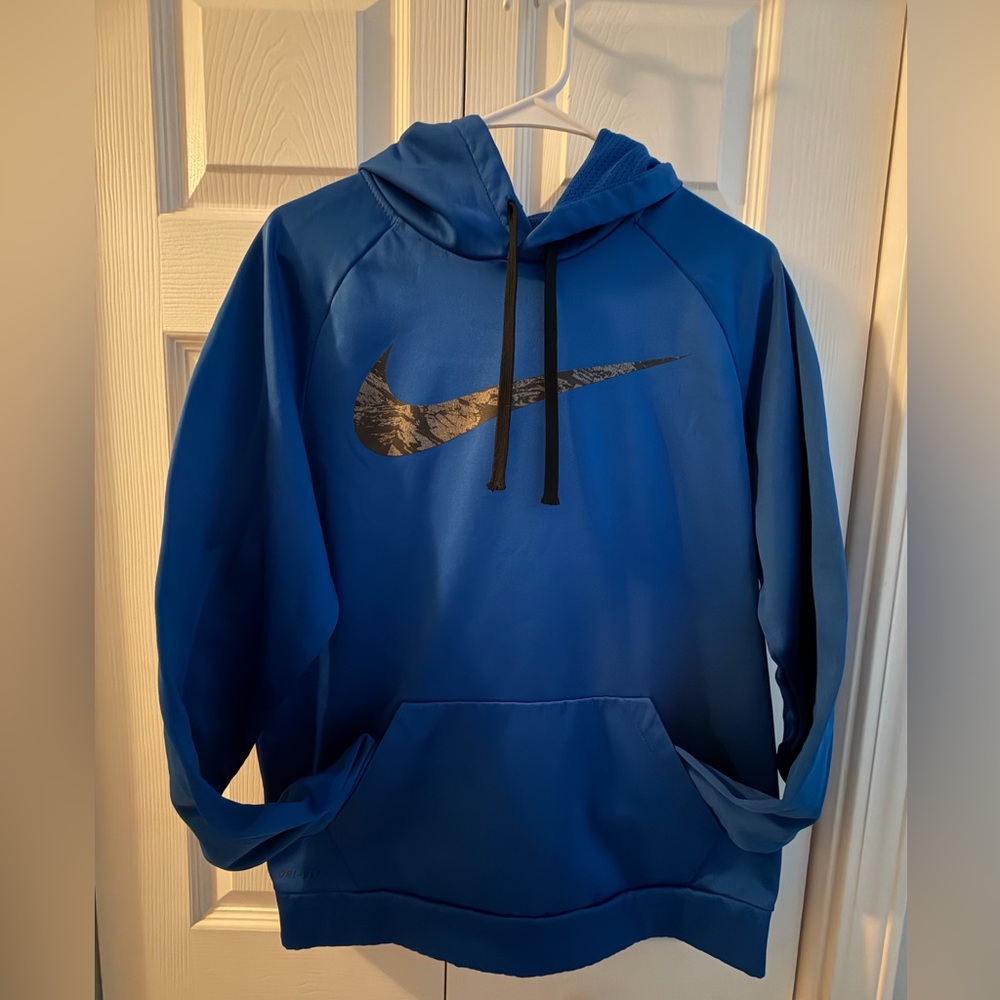 Nike Dri-Fit Hoodie Men’s Medium – Royal Blue w/ Graphic Swoosh